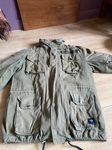 Stoere Winterjas - Perfect voor de kou! beschikbaar voor biedingen
