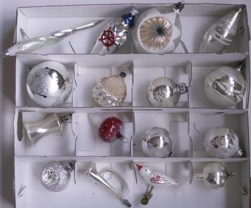 16 oude vintage glazen kerstbal, deukballen,vogel, paddensto beschikbaar voor biedingen