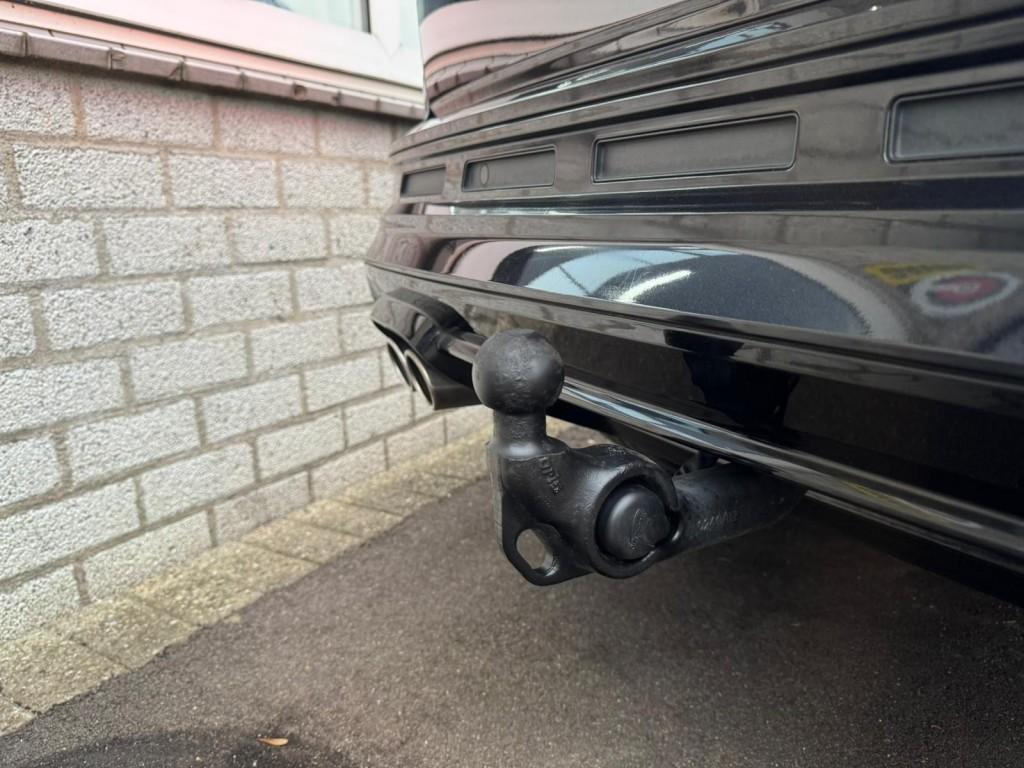 Cupra ATECA 2.0 TSI 4DRIVE 300PK Panoramadak Beats Trekhaak, Auto's, Cupra, Gebruikt, Euro 6, 4 cilinders, 1984 cc