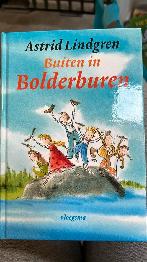 Buiten in Bolderburen van Astrid Lindgren, Boeken, Kinderboeken | Jeugd | onder 10 jaar, Zo goed als nieuw, Ophalen of Verzenden