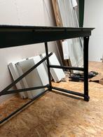 Vintage Werkbak/tafel van ijzer., Doe-het-zelf en Verbouw, Werkbanken, Ophalen, Gebruikt, 170 cm of meer