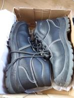 Werk - Veiligheid schoenen, mt 44, ZGAN nieuw, Ophalen of Verzenden, Nieuw