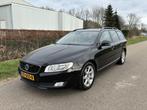 Volvo V70 2.0 D4 Summum / AUTOMAAT / LEER / CRUISE / NAVI /, Auto's, Volvo, Te koop, Geïmporteerd, 5 stoelen, 1580 kg