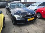 BMW 3-Serie 2.0 I 318 2006 Zwart, Zwart, 4 cilinders, 129 pk, Zwart