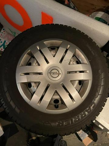 winterbanden 215/65 r16 beschikbaar voor biedingen