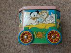 Vintage Duck Farm Country Wagon oma Duck Walt Disney, Verzamelen, Ophalen of Verzenden, Donald Duck, Gebruikt, Beeldje of Figuurtje