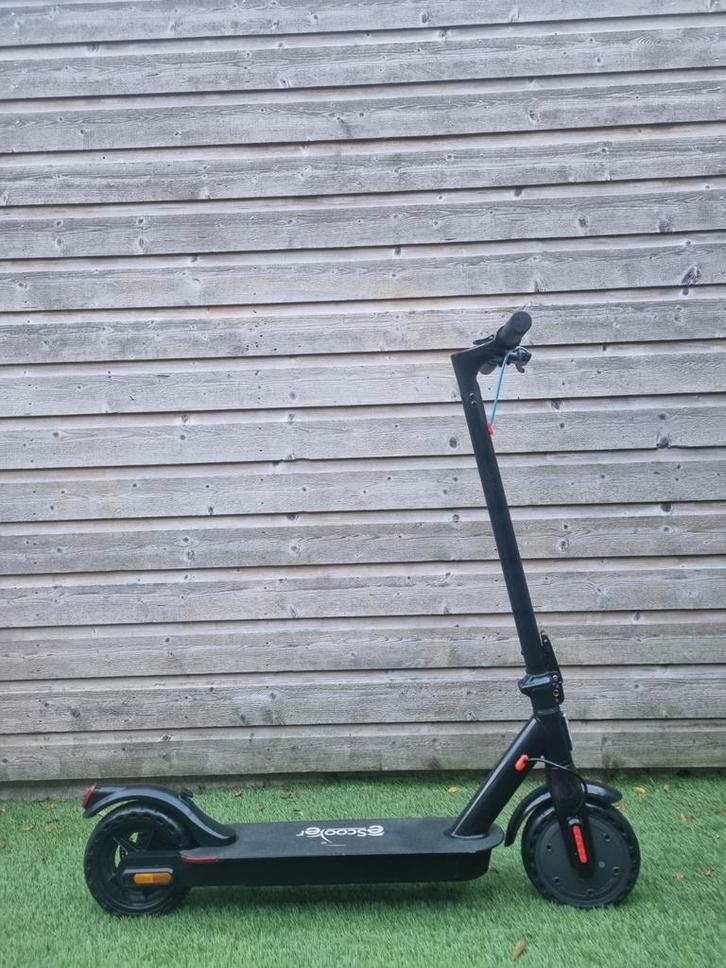 Elektrische Step - Escooter, Fietsen en Brommers, Steps, Gebruikt, Elektrische step (E-scooter), Ophalen