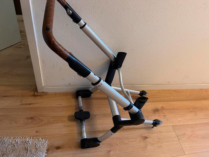 Joolz Day1 (alleen onderstel/frame), Kinderen en Baby's, Kinderwagens en Combinaties, Zo goed als nieuw, Overige merken, Ophalen