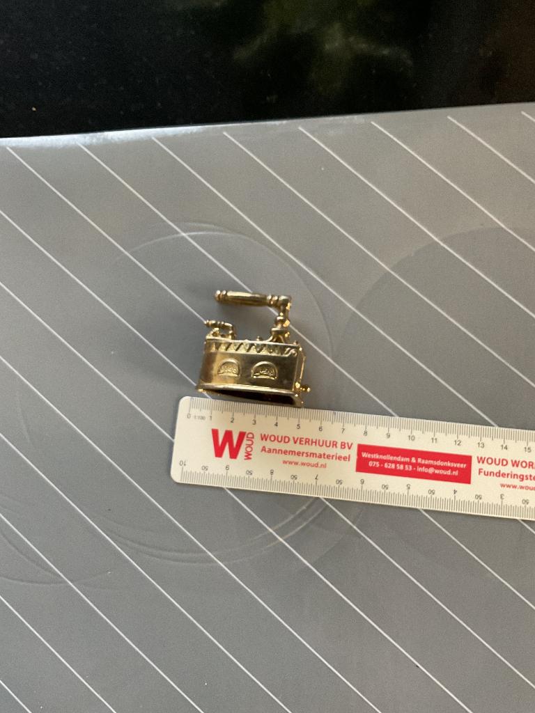 Vintage Miniatuur Messing Iron, Retro Doll House  OTW, Verzamelen, Ophalen of Verzenden, Zo goed als nieuw