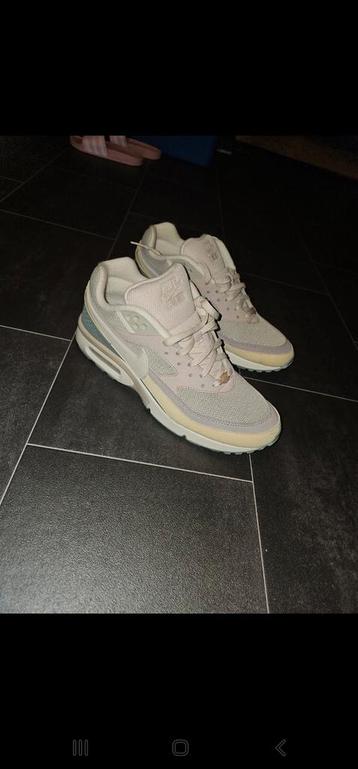 Nike air max bw og coded nature size 44.5 beschikbaar voor biedingen
