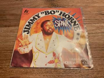 Jimmy Bo Horne, Spank beschikbaar voor biedingen