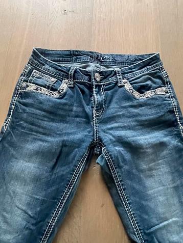 Grace in LA westernjeans beschikbaar voor biedingen
