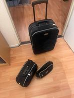 Kleine koffer 55-36-17 bijpassende beauty case en toilettas., Sieraden, Tassen en Uiterlijk, Koffers, Ophalen, Uitschuifbare handgreep