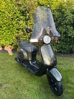 Hele mooie snorscooter marengo, Fietsen en Brommers, Snorfietsen en Snorscooters, Zo goed als nieuw, Benzine, Ophalen, Overige merken