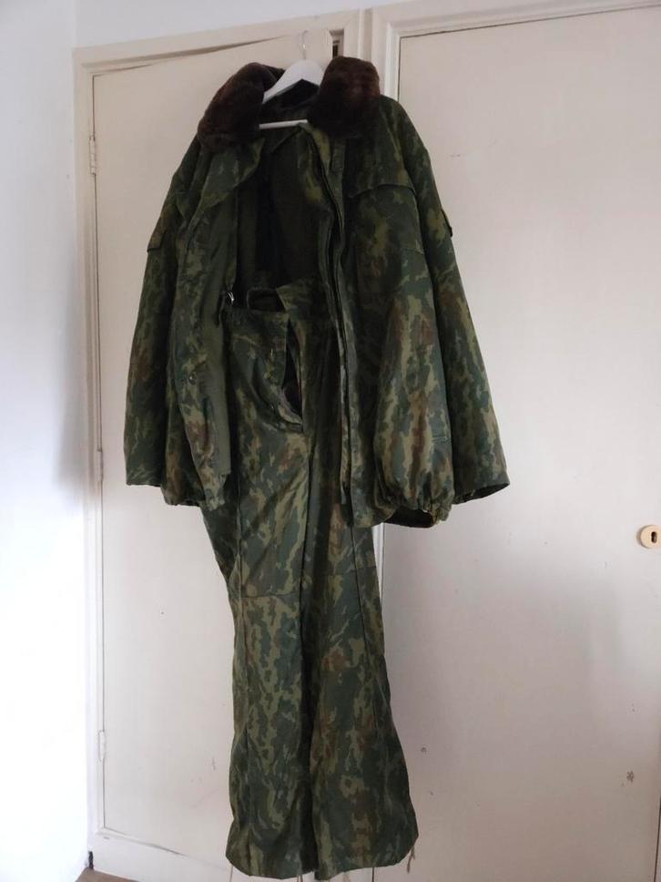 Russische vsr-93 uniform xl, Verzamelen, Militaria | Algemeen, Landmacht, Kleding of Schoenen, Overige gebieden, Ophalen of Verzenden