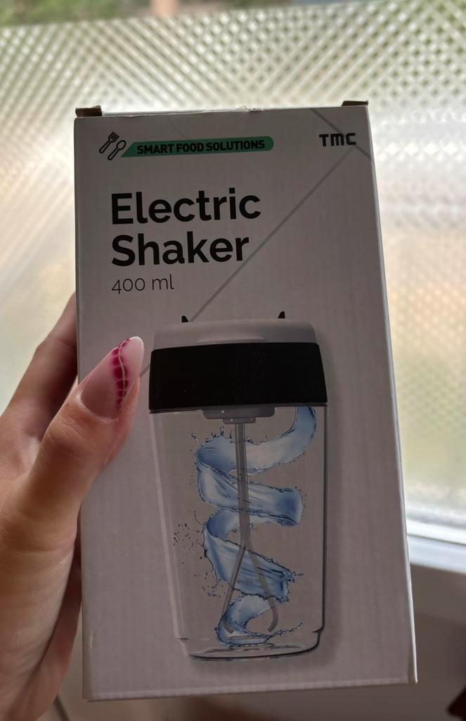 Nieuwe Elektrische Shaker 400ml, Witgoed en Apparatuur, Blenders, Nieuw, Blender to go, Ophalen