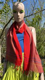 (23) Sjaal - vintage - rood - franje - 35 cm bij 190 cm, Ophalen of Verzenden, Zo goed als nieuw, Maat 42/44 (L), Sjaal