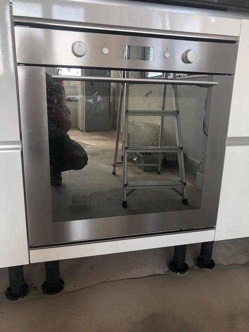 Whirlpool oven nette staat, Witgoed en Apparatuur, Ovens, Zo goed als nieuw, Inbouw, Oven, 45 tot 60 cm, 45 tot 60 cm, Hete lucht