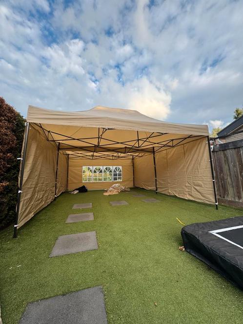 Grote partytent 4,5 x 6 meter te huur, Tuin en Terras, Partytenten, Nieuw, Partytent, 8 meter of meer, 6 meter of meer, Opvouwbaar