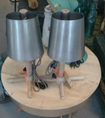 Loods 5 zilveren lampen met hout - 2 stuks tafellamp  beschikbaar voor biedingen