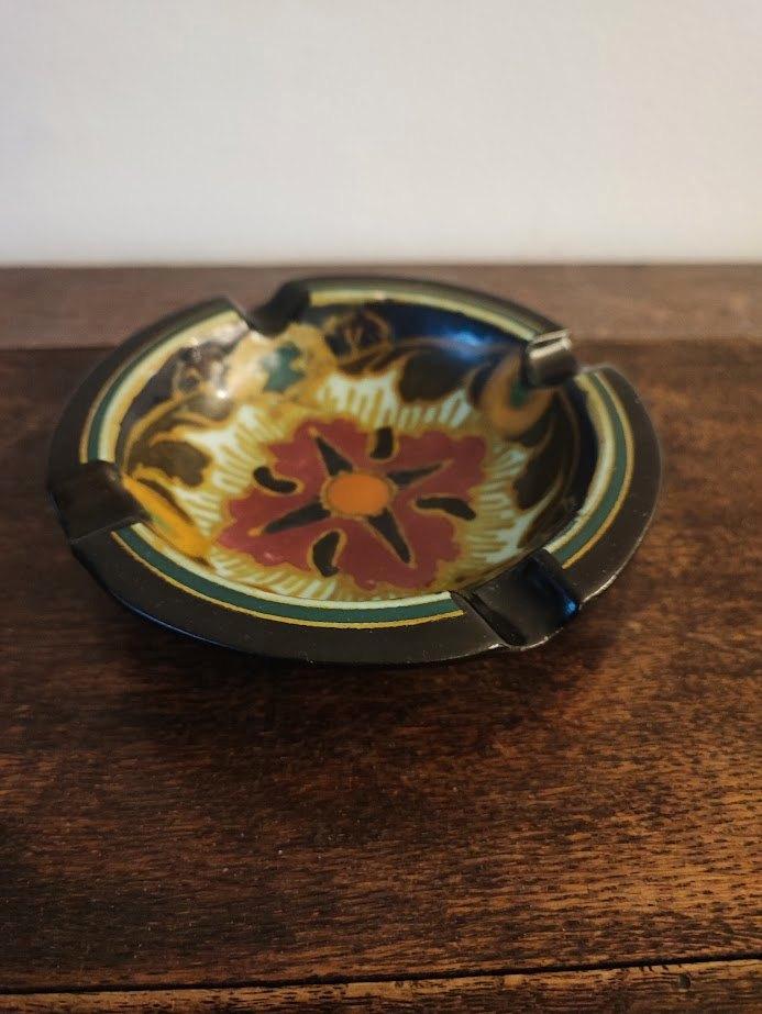 ** Vintage Arnhem Fayencefabriek asbak **, Verzamelen, Rookartikelen, Aanstekers en Luciferdoosjes, Zo goed als nieuw, Asbak, Ophalen of Verzenden