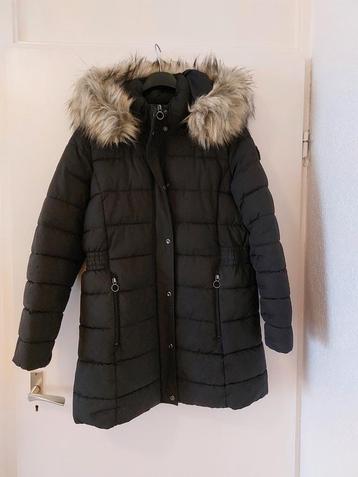 Mooie dames winterjas van het merk Only maat XL  beschikbaar voor biedingen