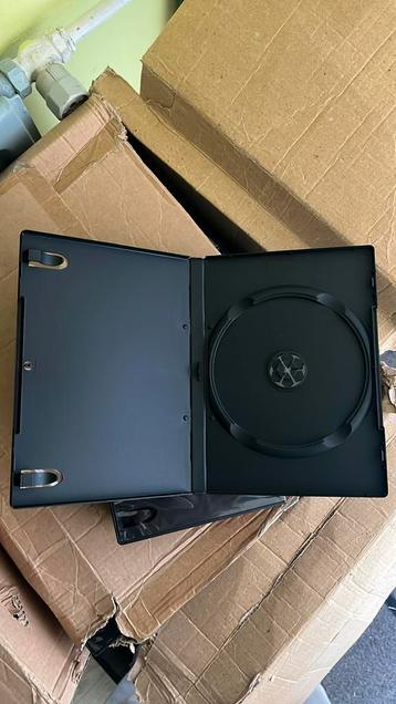 +_ 350 stuks Lege DVD hoesjes beschikbaar voor biedingen