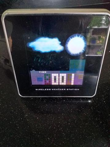 Draadloos Weerstation met Kleurendisplay beschikbaar voor biedingen