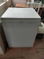 SMEG Vaatwasser - Netjes Onderhouden!, Witgoed en Apparatuur, Vaatwasmachines, Gebruikt, 60 cm of meer, Kort programma, Ophalen of Verzenden