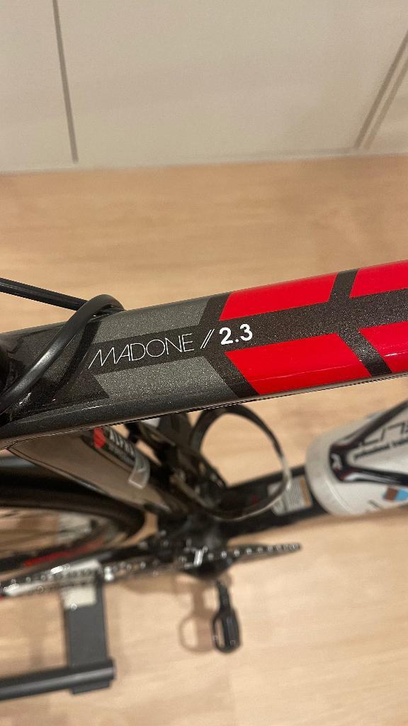 Racefiets Trek Madone 2.3, Fietsen en Brommers, Fietsen | Racefietsen, Zo goed als nieuw, Heren, Overige merken, Meer dan 20 versnellingen