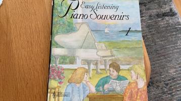Easy listening piano souvenirs beschikbaar voor biedingen