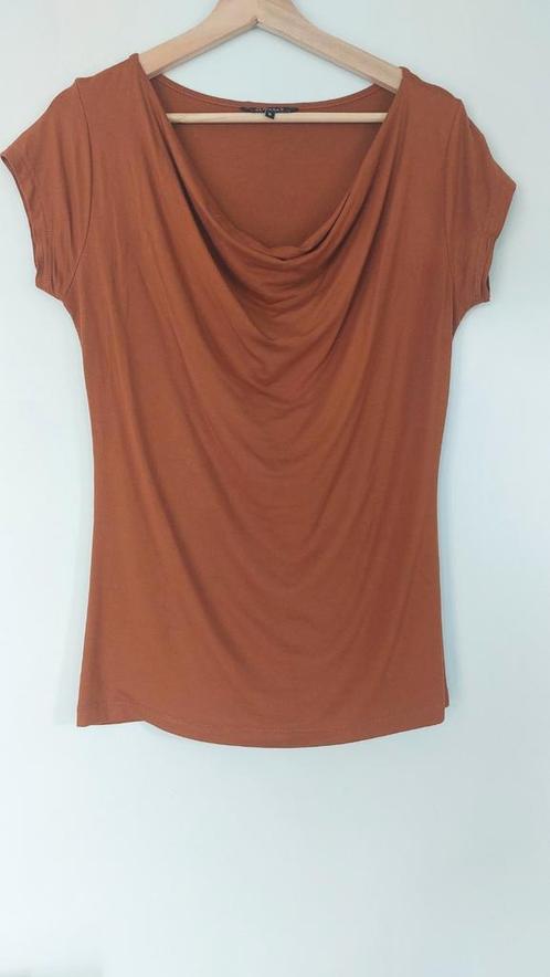 4x Slippely shirt Maat M, Kleding | Dames, T-shirts, Zo goed als nieuw, Bruin, Korte mouw, Ophalen of Verzenden