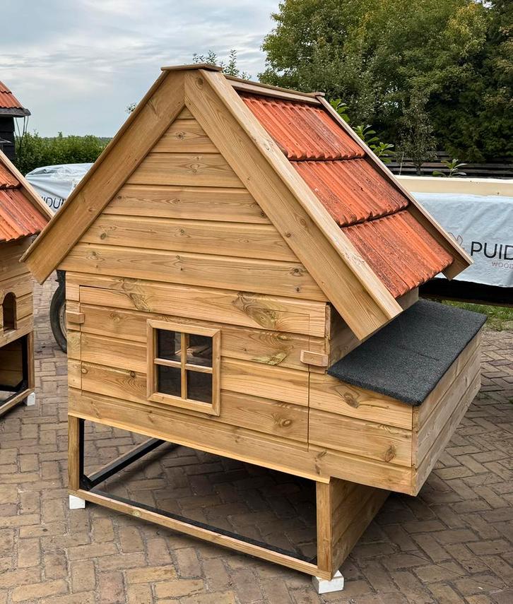 Handgemaakt kippenhok met eierenbak – stevig & duurzaam, Dieren en Toebehoren, Pluimvee | Toebehoren, Nieuw, Kippenhok of Kippenren