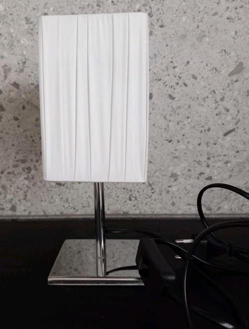 Tafellamp, Huis en Inrichting, Lampen | Tafellampen, Zo goed als nieuw, Minder dan 50 cm, Metaal, Stof, Overige materialen, Ophalen of Verzenden