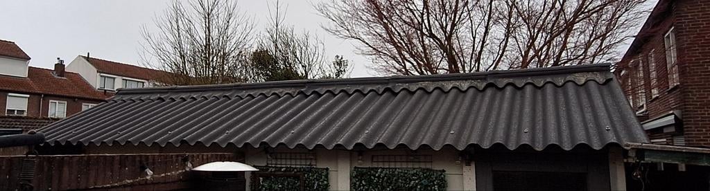 ASBESTVRIJEDakplaten en nokPANNEN - z.g.a.n. - snel ophalen!, Doe-het-zelf en Verbouw, Dakpannen en Dakbedekking, Overige materialen
