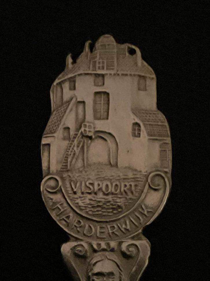 Lepeltje uit Harderwijk, Antiek en Kunst, Antiek | Bestek, Ophalen of Verzenden