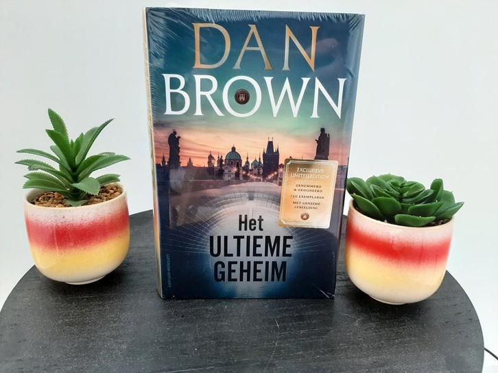 Gesigneerd Ultieme Geheim Dan Brown Luxe Editie, Boeken, Thrillers, Nieuw, Nederland, Ophalen of Verzenden
