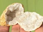 Bergkristal geode set mineralen AB, Verzamelen, Mineralen en Fossielen, Ophalen of Verzenden, Mineraal