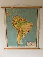 Landkaart / schoolkaart Zuid-Amerika, Antiek en Kunst, Antiek | Schoolplaten, Ophalen of Verzenden, Aardrijkskunde
