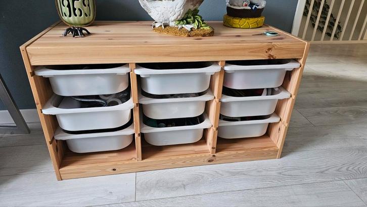 3 Trofast kasten met zwarte en witte bakken, Huis en Inrichting, Kasten | Ladekasten, Zo goed als nieuw, Minder dan 100 cm, 50 tot 100 cm