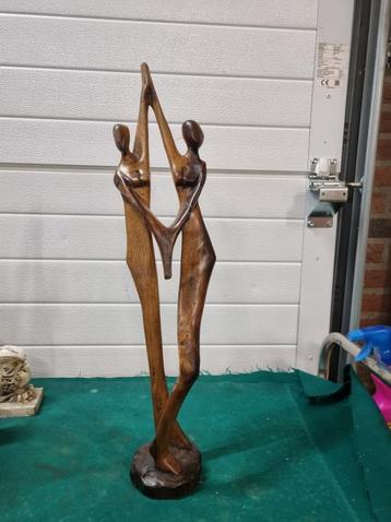 houten sculptuur afrikaans groot beschikbaar voor biedingen