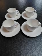 4 Kop en Schotels - New York, Huis en Inrichting, Keuken | Servies, Ophalen of Verzenden, Zo goed als nieuw, Effen, Kop(pen) en/of Schotel(s)