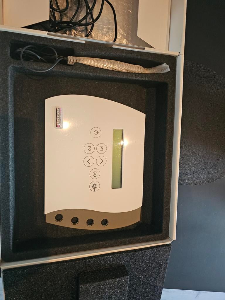 Permanente make-up machine, Sieraden, Tassen en Uiterlijk, Uiterlijk | Cosmetica en Make-up, Ophalen of Verzenden, Zo goed als nieuw