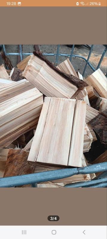Droog haardhout  beschikbaar voor biedingen