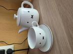 Nijntje theepot en kop/schotel. Nieuw!, Nieuw, Ophalen of Verzenden, Overige stijlen, Kop(pen) en/of Schotel(s)