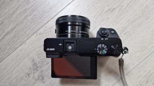 Sony A6000 met Sony E PZ 16-50mm f/3.5-5.6 OSS, Audio, Tv en Foto, Fotocamera's Digitaal, Gebruikt, Sony, Ophalen of Verzenden