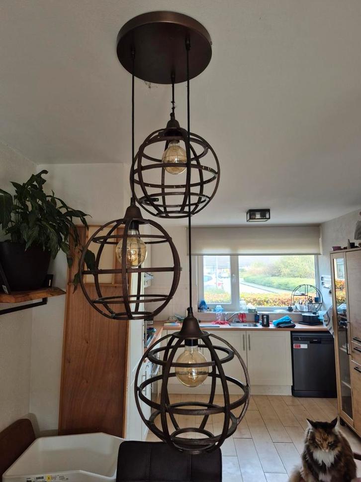 Industriële Hanglamp met 3 Lichtpunten, Huis en Inrichting, Lampen | Hanglampen, Zo goed als nieuw, 50 tot 75 cm, Metaal, Ophalen