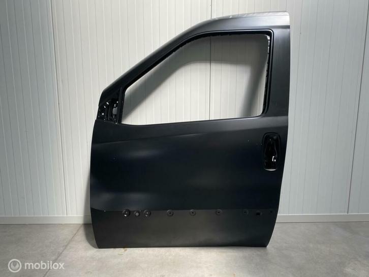 Portier Links Opel Combo Fiat Doblo NIEUW ORIGINEEL 52155068, Auto-onderdelen, Carrosserie en Plaatwerk, Deur, Voor, Links, Gebruikt
