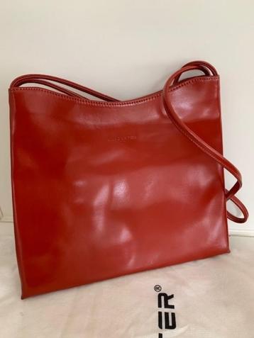 ROOD LEDEREN SCHOUDERTAS LANCASTER  beschikbaar voor biedingen