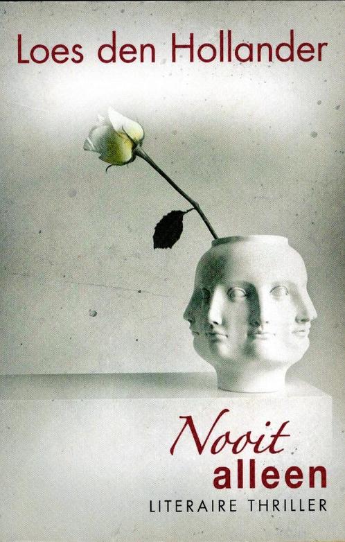 Nooit Alleen - Loes Den Hollander BOEK 9789059662040, Boeken, Boekenweekgeschenken, Zo goed als nieuw, Ophalen of Verzenden